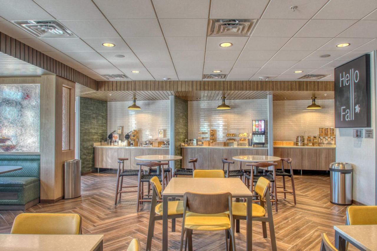 Fairfield Inn & Suites By Marriott Appleton Buitenkant foto